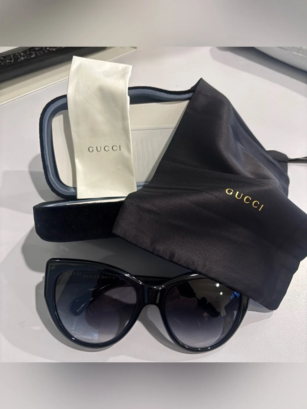 Gucci Black Cat-Eye Sunglasses GG0877S
